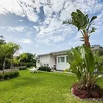 Villa Lucy Eco Friendly Apartmán *